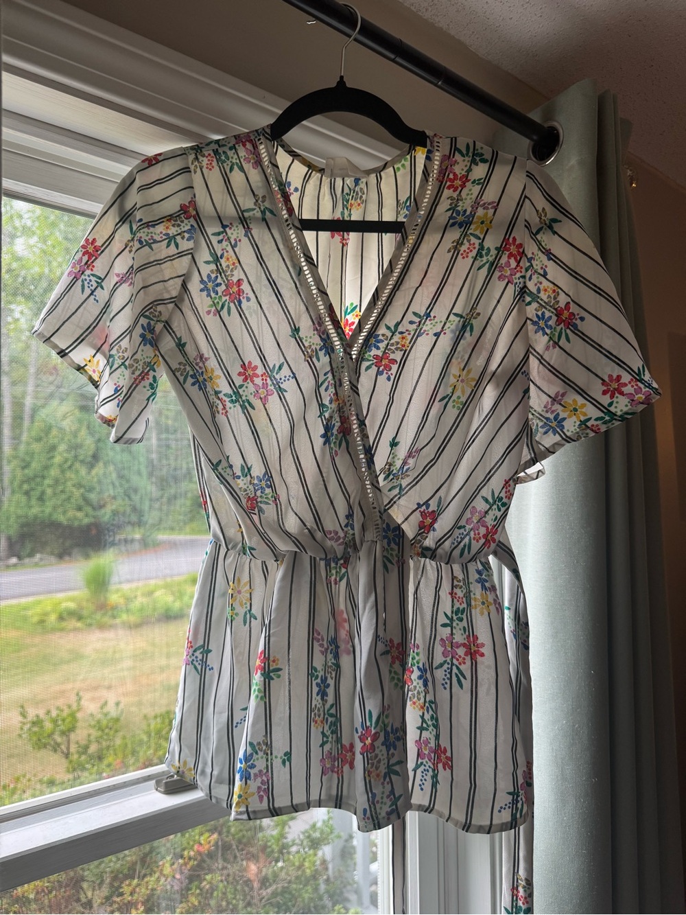 Sienna Sky White Floral Striped V-Neck Tie-Waist Blouse